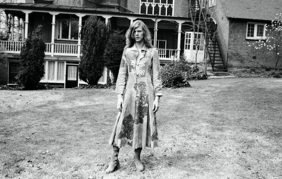 "Of course I'm a woman! I was wearing a dress with make up, tights and a handbag!"