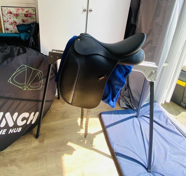 A saddle rack/stand that can be sat on… does such a thing exist?