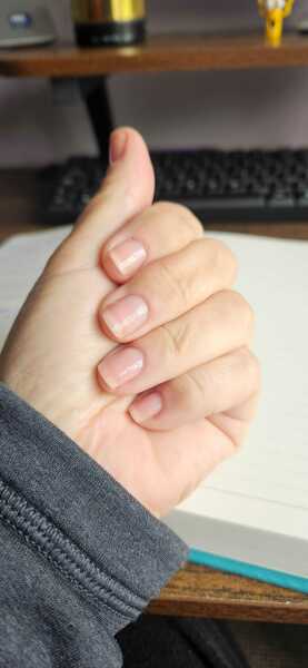 I want to see your nails!