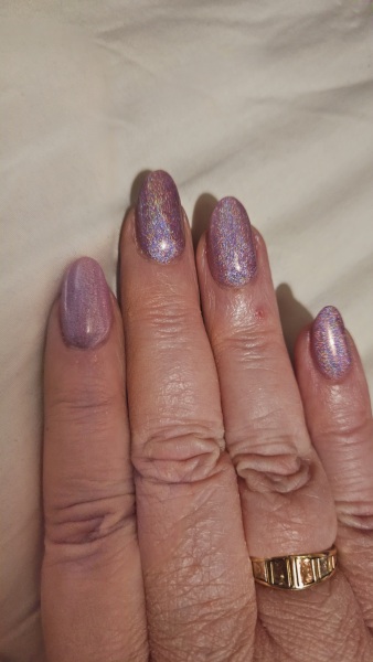 I want to see your nails!