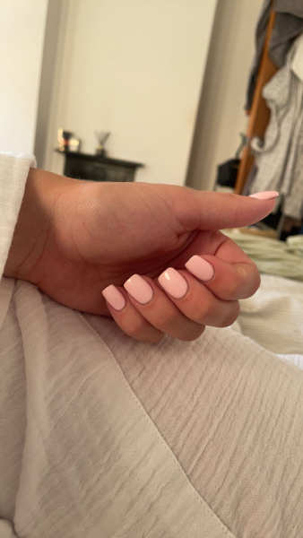 I want to see your nails!