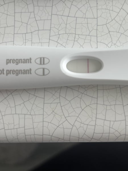 BFP but no line progression for 3 days now