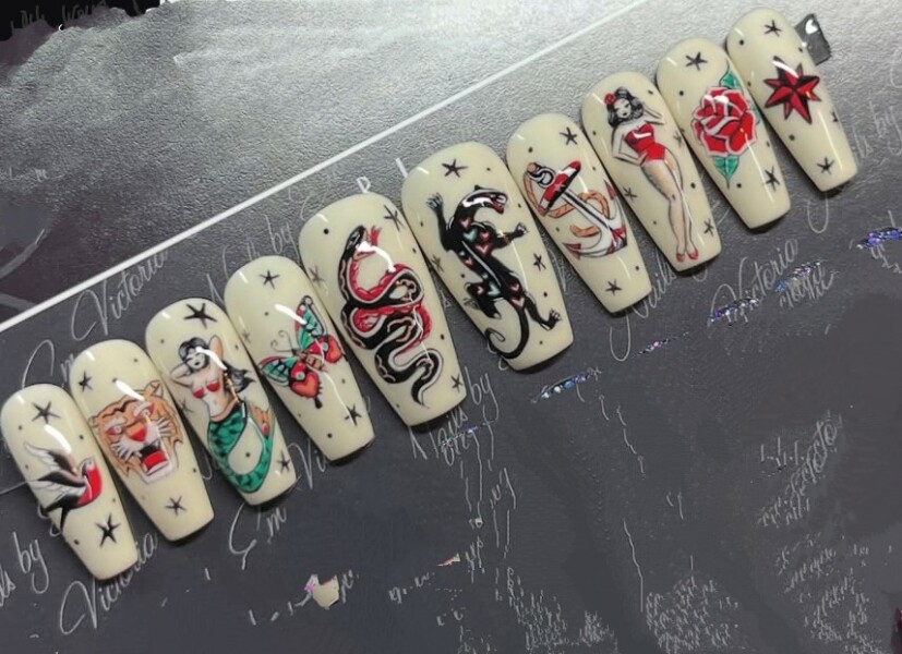 I want to see your nails!