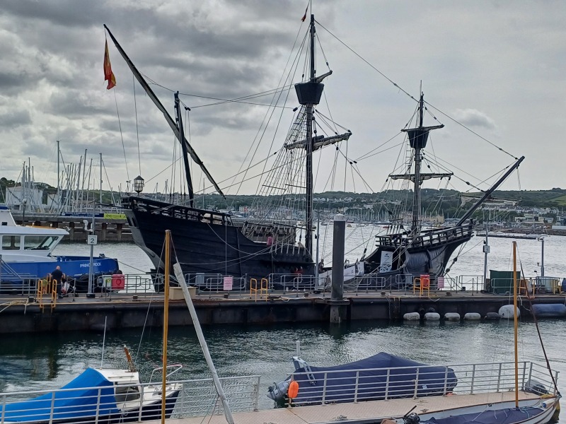 The Bluestocking Women’s Pub - Where Everybody Knows Your Username