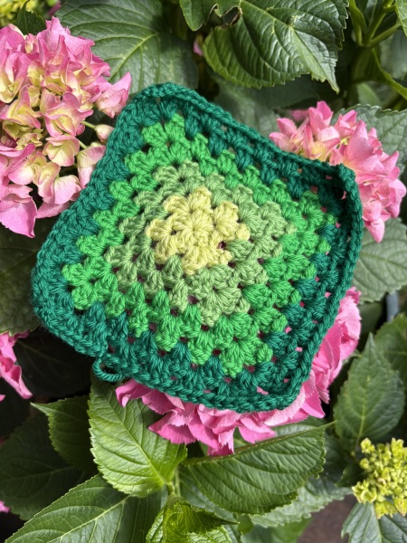 Woolly Hugs. Desperately sad news we are afraid. Making a Blanket for lovely Swashbuckled whose son has tragically died.