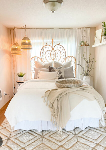How would you lay out this room ?