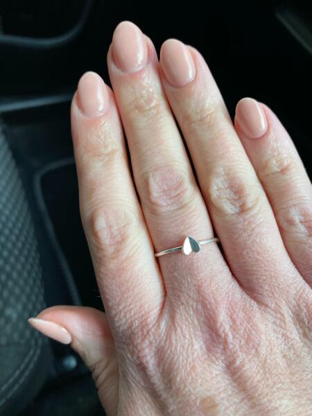 I want to see your nails!