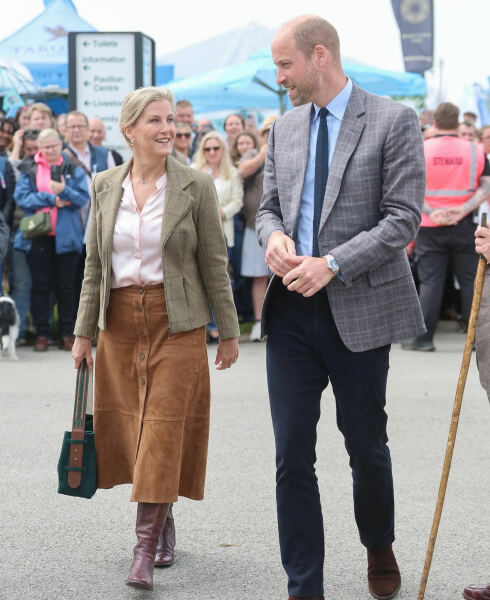 Royal Style: a day starts well if it starts with Mary of Teck.