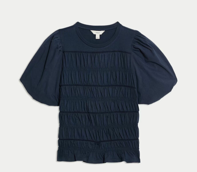 What top for this skirt?