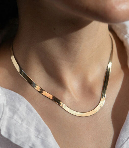 Gold necklace