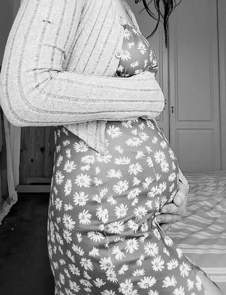When did you show? Feeling pretty bumpy! Maybe twins?