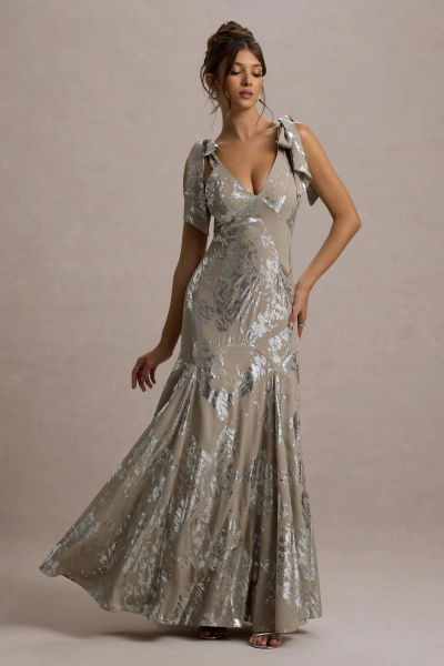 Another “please find me a dress” thread