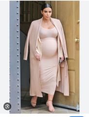 Pregnant Meghan twerking