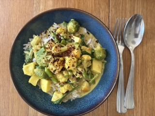 What we ate today in a calorie deficit - whole food  edition (and how do we feel?)