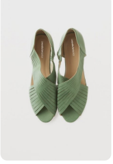 What are these shoes called?