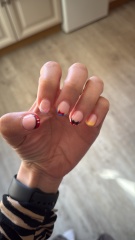 I want to see your nails!