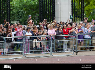 Trooping the Colour aka why I'm not suited to royal life