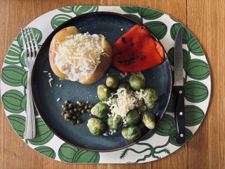 What we ate today in a calorie deficit - whole food  edition (and how do we feel?)