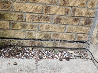 Cracks in porch/porch coming away