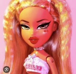 Juno Dawson calls feminists 'maggots'