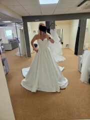 No wedding dress 6 weeks before the wedding...