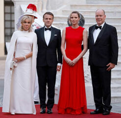 Royal Style: a day starts well if it starts with Mary of Teck.