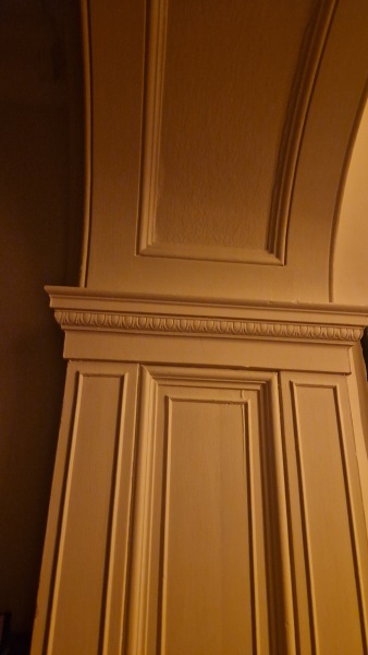 Les Parisiennes des Mamansnet: It's French charm, you know, beheaded people, red wine and blood all over the place - it's romantic, it's normal.