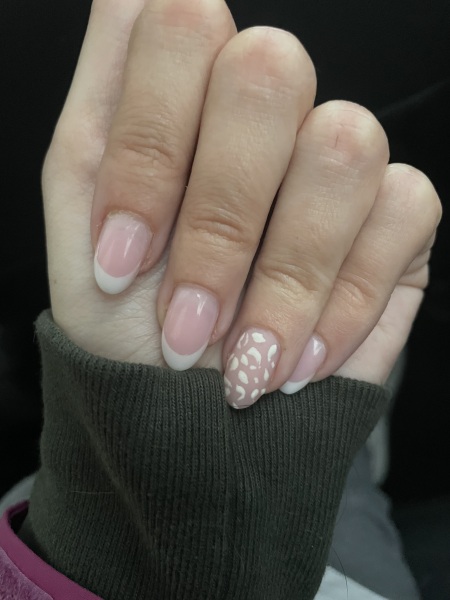 I want to see your nails!