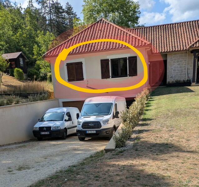 To have expected that the owners of this holiday let would not be living in the building.