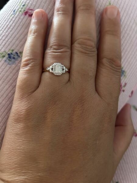 Any nearly engaged folk here? Come show off ya ring!