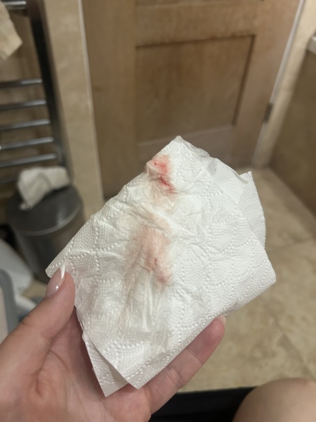 5-6 weeks, spotting clear/pink mucous discharge