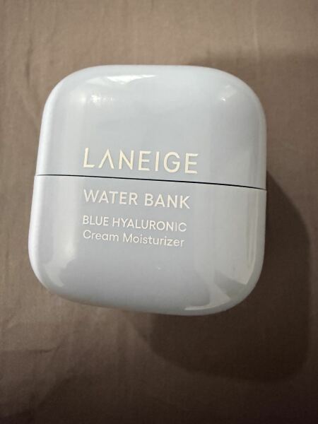 Tempted by beauty treats? Addicted to buying beauty products? Is your collection bursting with favourites? Join fellow beauty lovers in this supportive group!