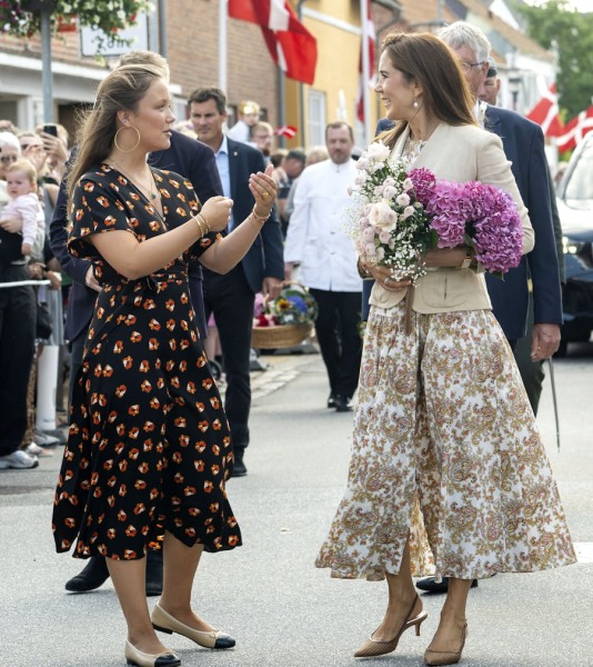 Royal Style: High Summer, The Chic Continues