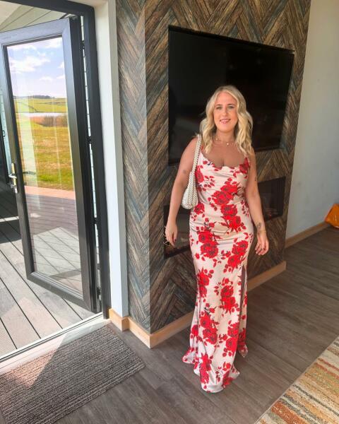 She was only 32 — Please help us push for earlier bowel cancer screening in memory of Cheryl (UK Petition)