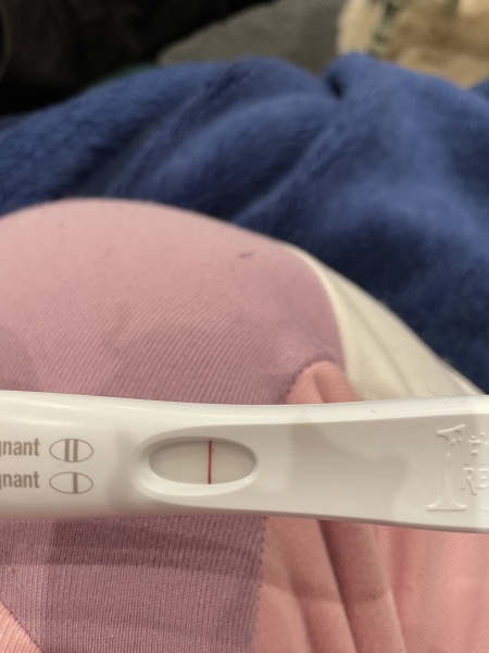 Am I pregnant ? Faint positive or line eyes ?