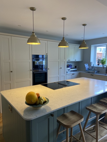 Help me find some kitchen lights please!