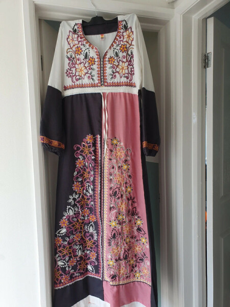 Anyone fancy playing dress me up in a vaguely 60s/70s style?