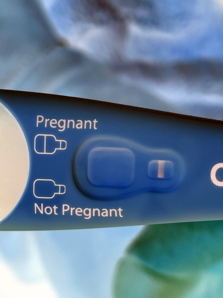 Am I pregnant ? Line ??