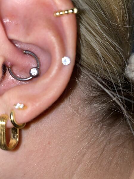 Piercing infection help!