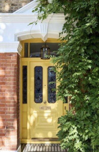 Just painted my front door bright yellow and I hate it 😭