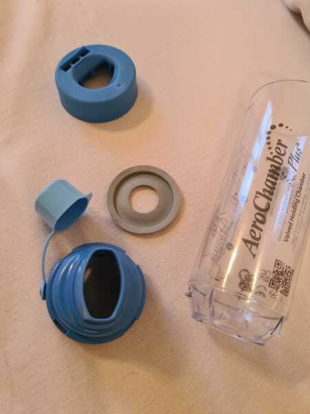Help needed putting asthma spacer back together