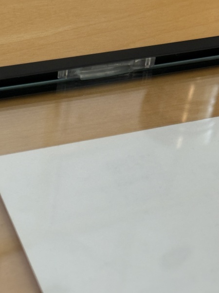 Anyone know how these photo frame clips work?