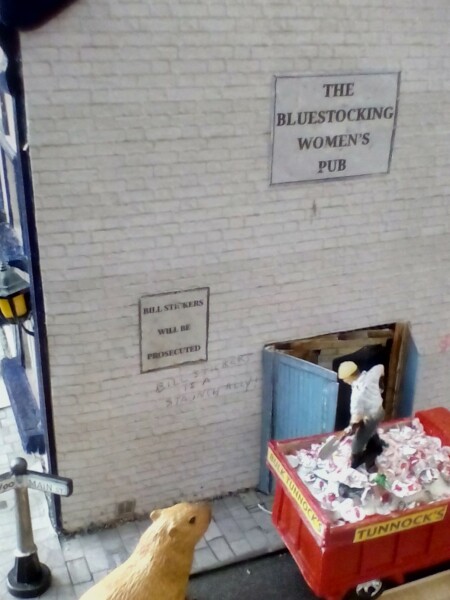 The Bluestocking - holding the line and losing the thread