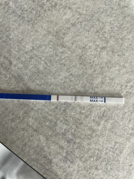 Line eyes! Is this a positive?