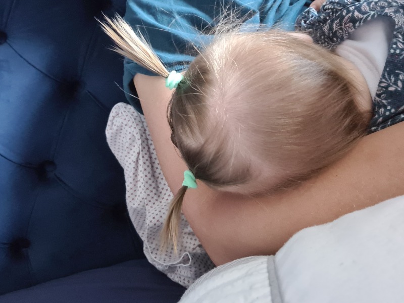 At what age did you start putting bobbles in baby's hair?