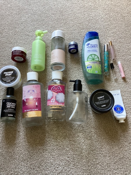 Tempted by beauty treats? Addicted to buying beauty products? Is your collection bursting with favourites? Join fellow beauty lovers in this supportive group!