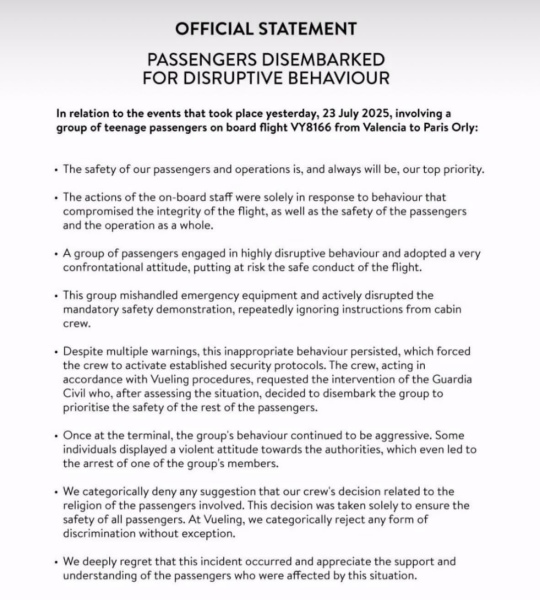 50 Jewish children kicked off plane, female supervisor allegedly beaten to the ground and handcuffed!