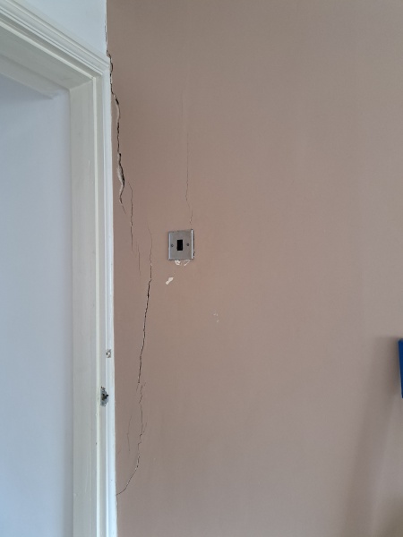 Huge cracks in walls