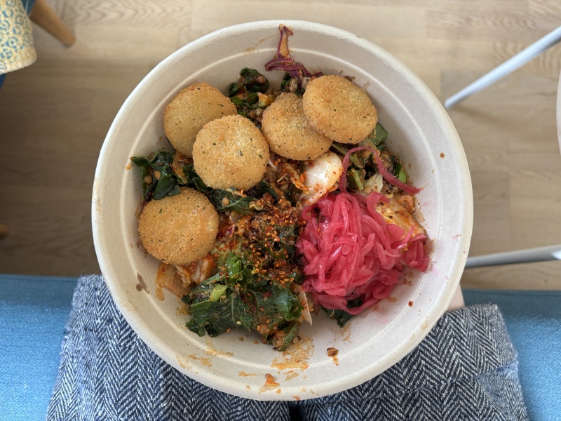 What we ate today in a calorie deficit - whole food  edition (and how do we feel?)