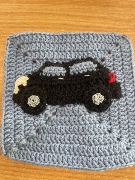 Woolly Hugs. Desperately sad news we are afraid. Making a Blanket for lovely Swashbuckled whose son has tragically died.